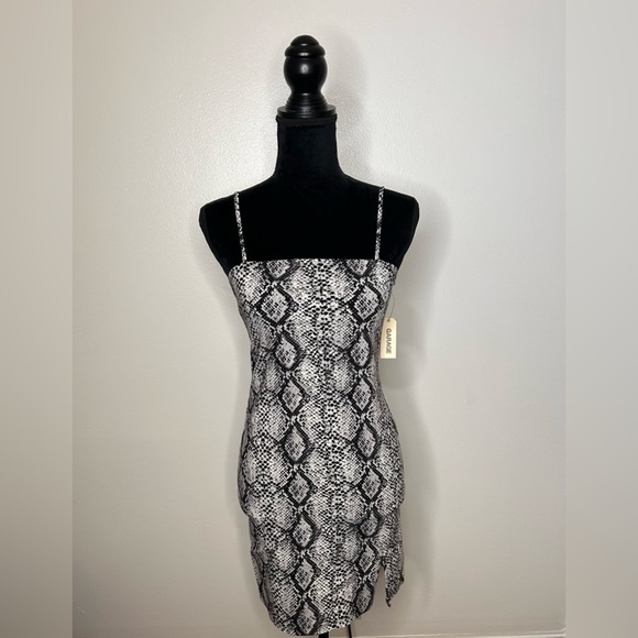 Snakeskin Print Dress - Picture 3 of 9